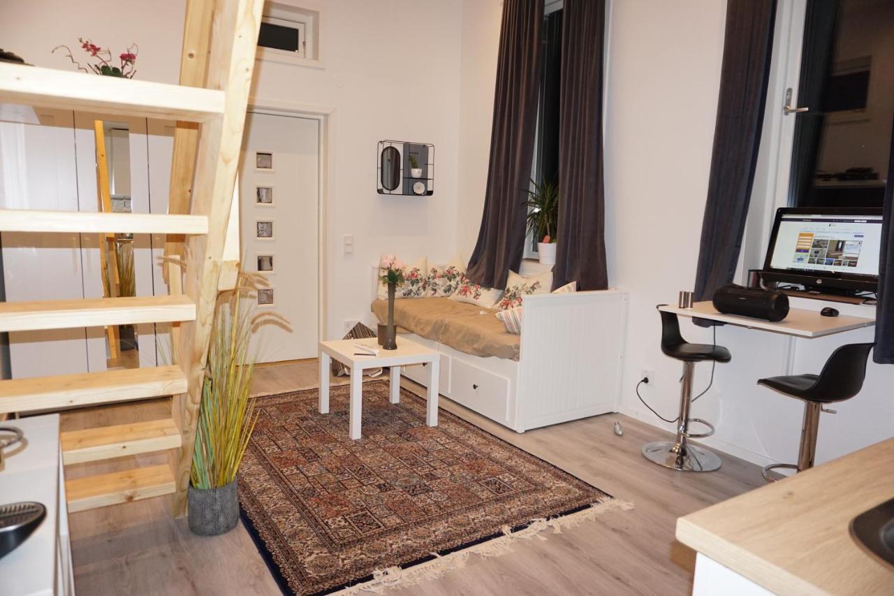 Fresh Happy Little House, 35 M2 In Taeby Apartment Stockholm Exterior photo